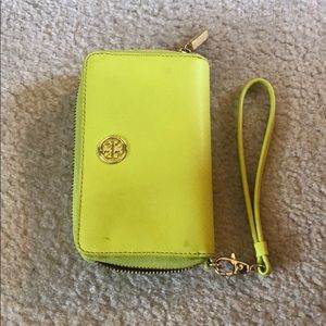 Yellow/green neon wristlet